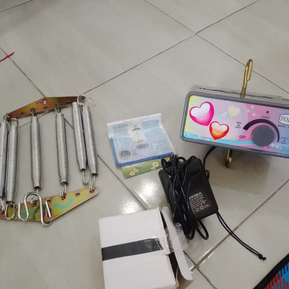 Ayunan Bayi Otomatis Merk Polar