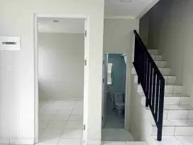 jual Rumah Summarecon cluster Dayana Hook
