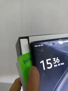 Infinix hot 50 pro plus 8/256 retak kaya foto