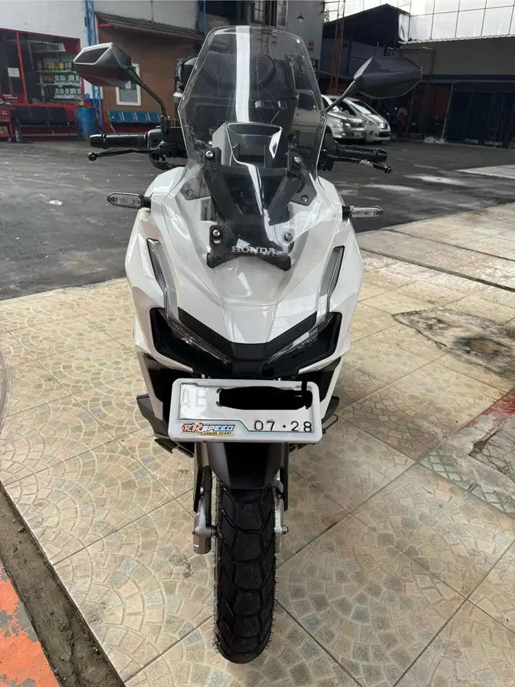 ADV 160 CBS 2023