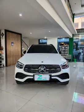 KM LOW 3000 MERCEDES BENZ GLC200 AMG LINE NIGHT EDITION 2022