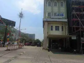 Dijual Ruko Hoek Hawai hadap pinggir jalan raya uk 5x18 harga 6M nego