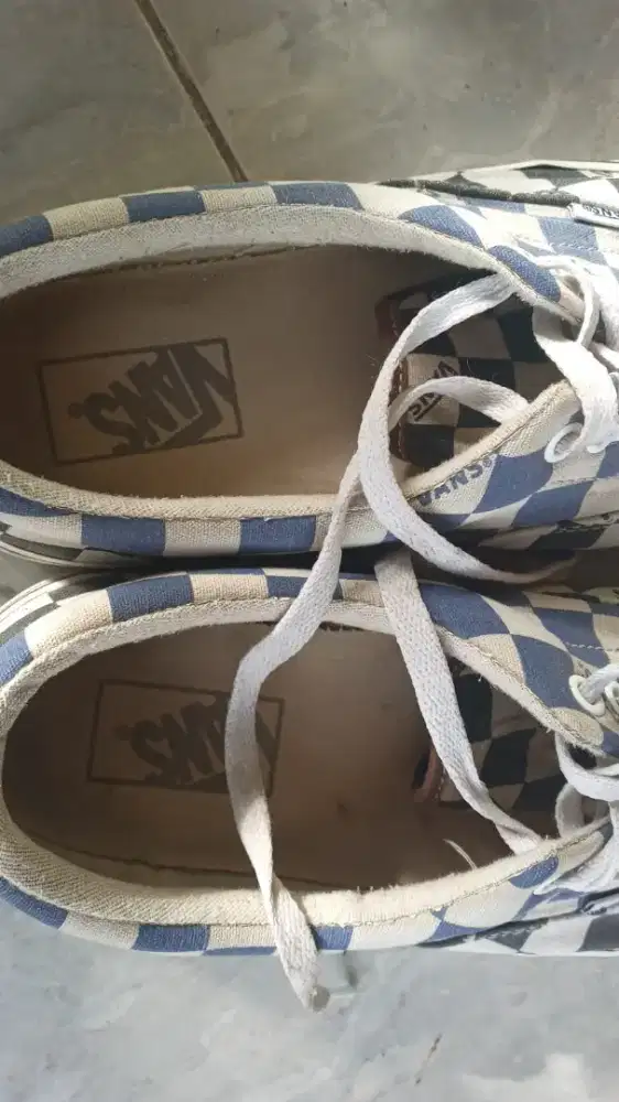 Sepatu VANS ORI,
