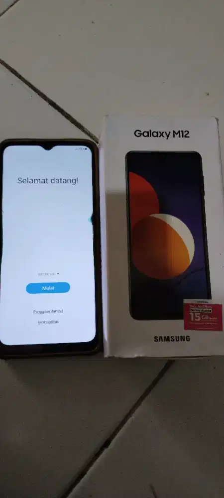 Jual SAMSUNG M12