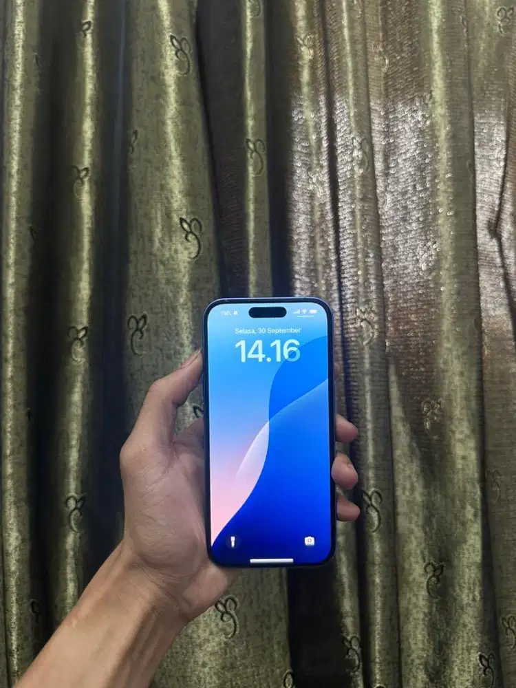 iPhone 16 128 UltraMarine Inter Nominus
