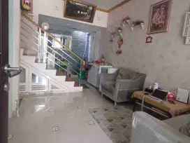 Dijual rumah Dua lantai Jatisampurna