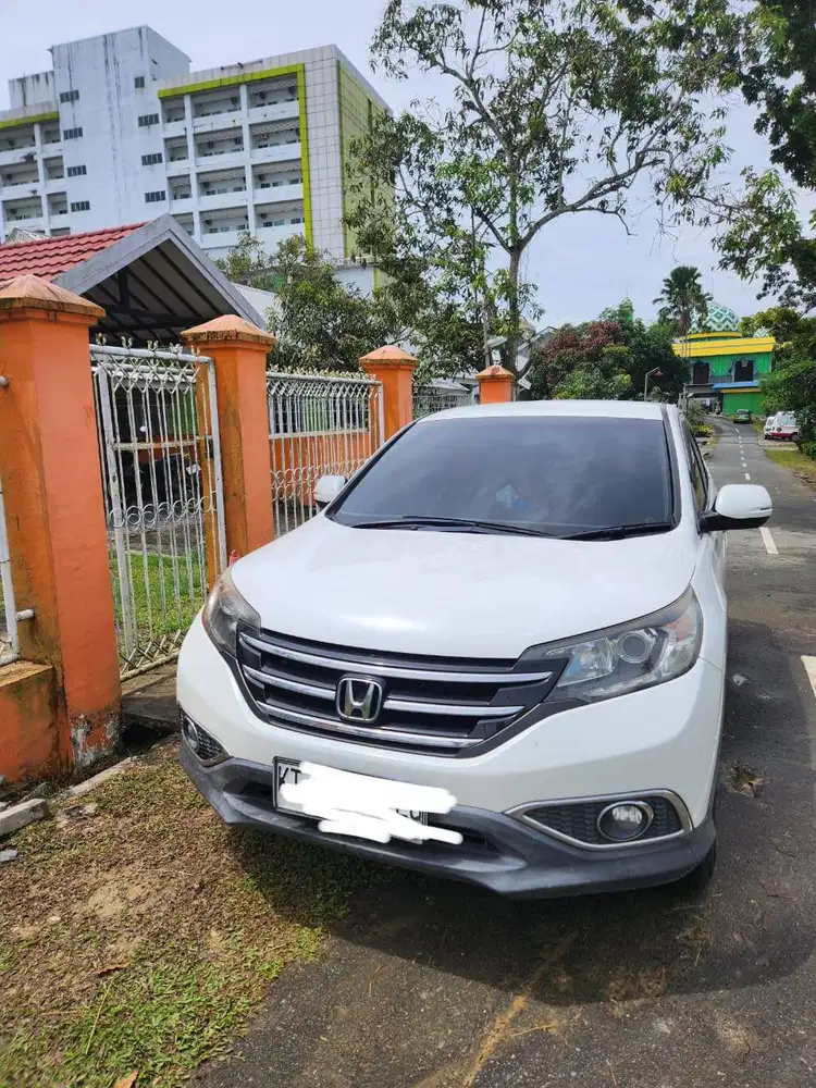 DI JUAL HRV 2013 PEMAIKAIN PRIBADI TANGAN PERTAMA
