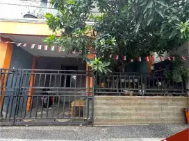 Dijual Rumah Secondary Kokoh Full Bata Di Ciracas - Jakarta Timur Dekat Jl. TB. Simatupang [AR129]