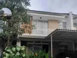 Rumah Cantik Bintaro Park di Jl. Unta Raya, dekat Bintaro Plaza Mall