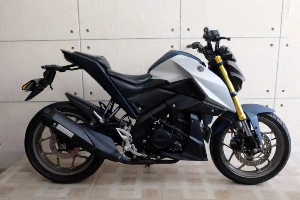 Yamaha Xabre 2018 kondisi bagus gagah