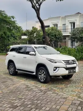 Toyota Fortuner SRZ 2.7 AT Bensin 2016 Pajak Panjang