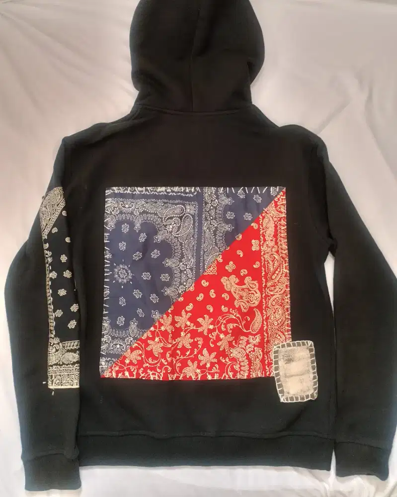 Jaket Hoodie Base Poke Project