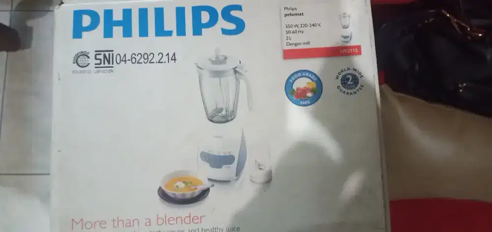 Blender Phillips HR2115