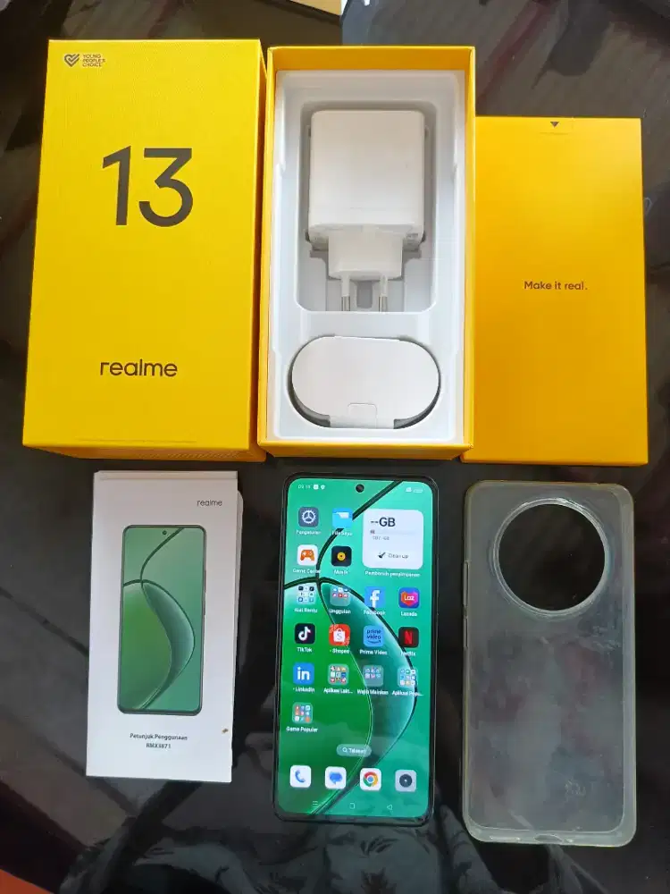 Realme 13 8/256 seken masih bagus