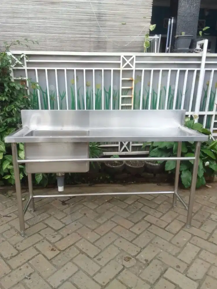 Single sink sayap kanan ukuran 150x50x85 diameter sink 50x35x30.