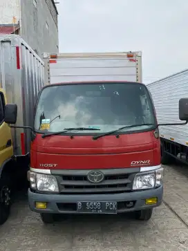 Toyota Dyna 110ST engkel bok + Tailgate 2015