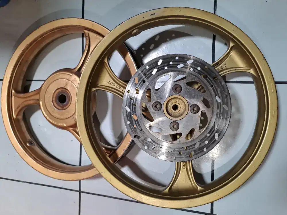 Velg Original Suzuki Nex 1 bekas