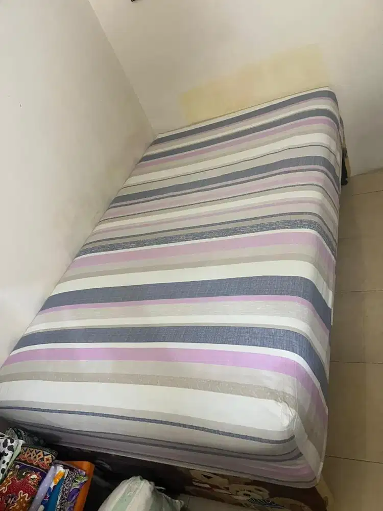 Springbed Kasur (Bagian Atas aja)