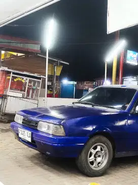 Mazda mr 90 biru