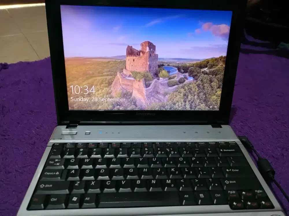 Jual Leptop merk LENOVO