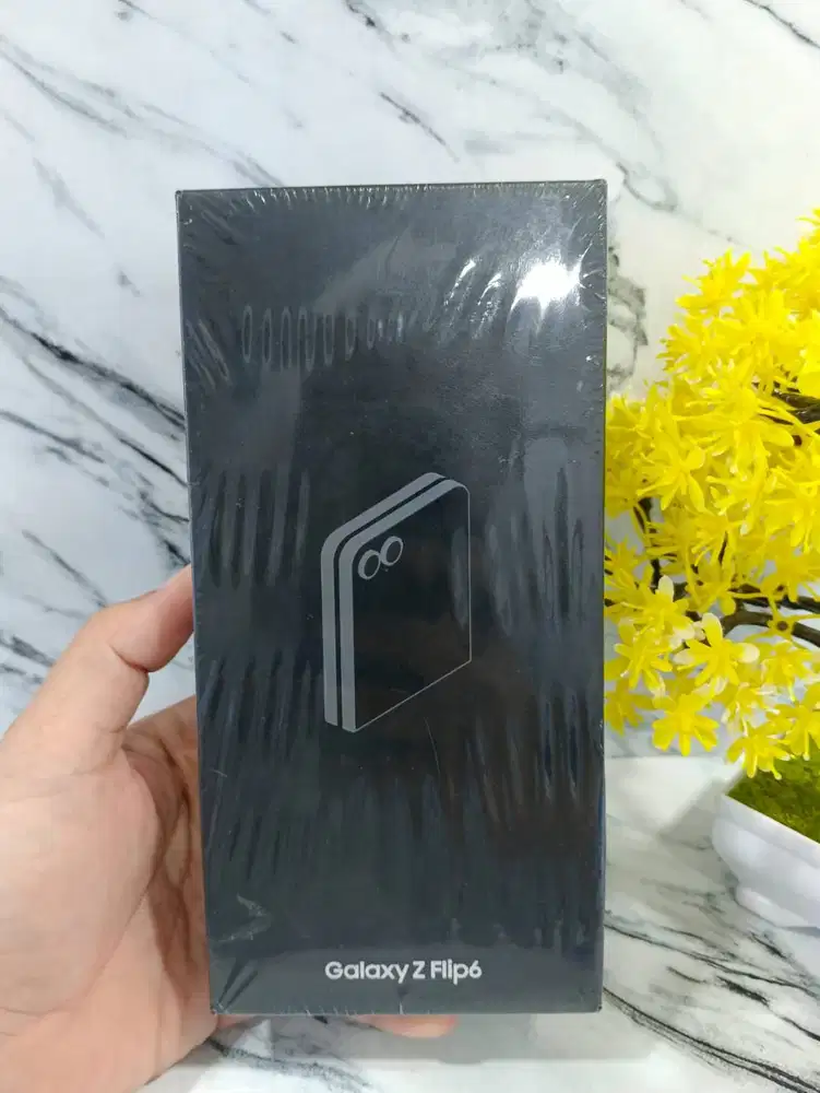 SAMSUNG GALAXY Z FLIP 6 12/256GB NEW
