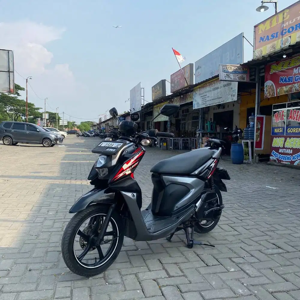 YAMAHA XRIDE 125 ASE 2017