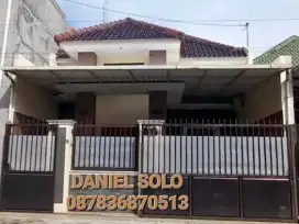 DIJUAL RUMAH GENTAN PURBAYAN SOLO