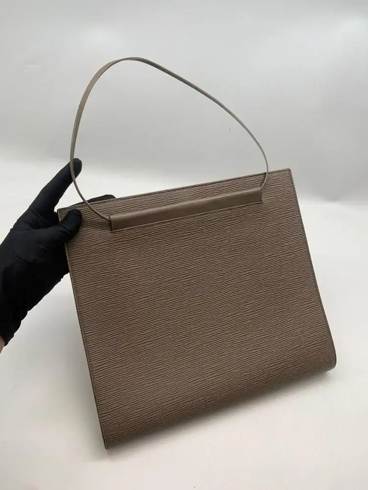 FOR SALE TAS PRELOVED LV TROPEZ