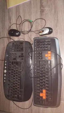 2 KEYBOARD MERK PROLINK DAN LOGITECH PS2 BONUS MOUSE NYA