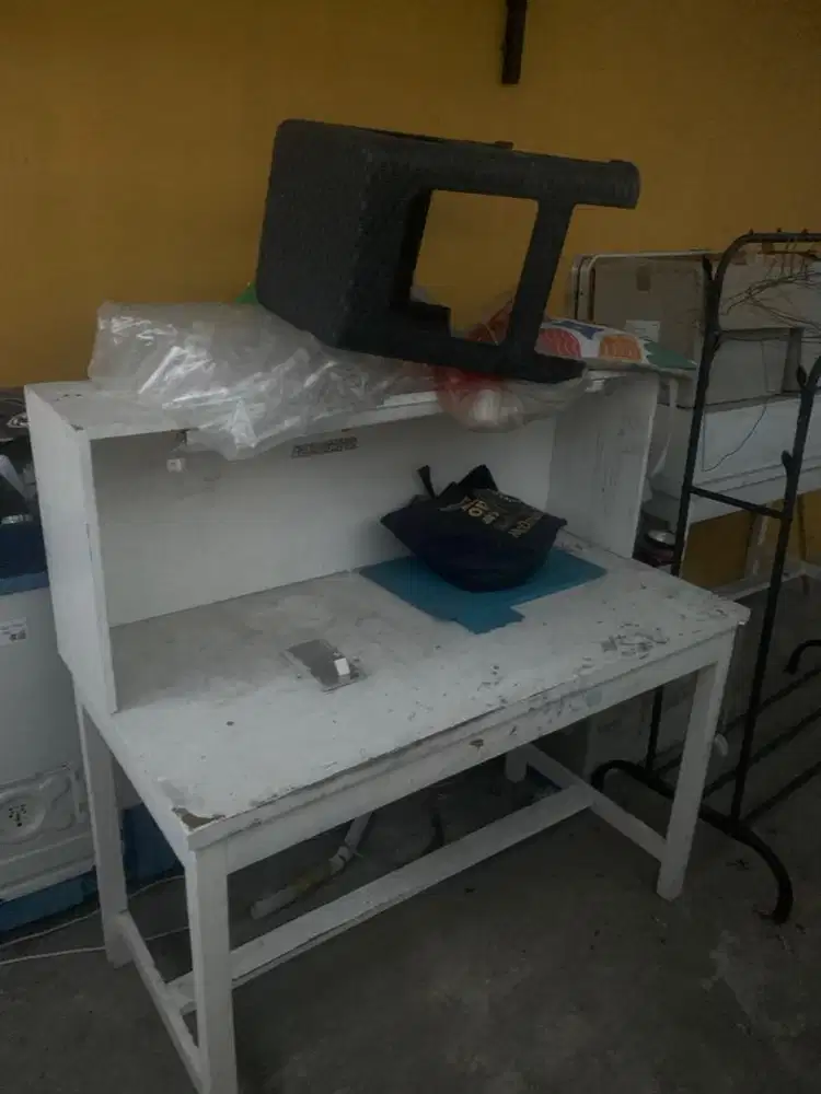 Meja Servis hp bagus
