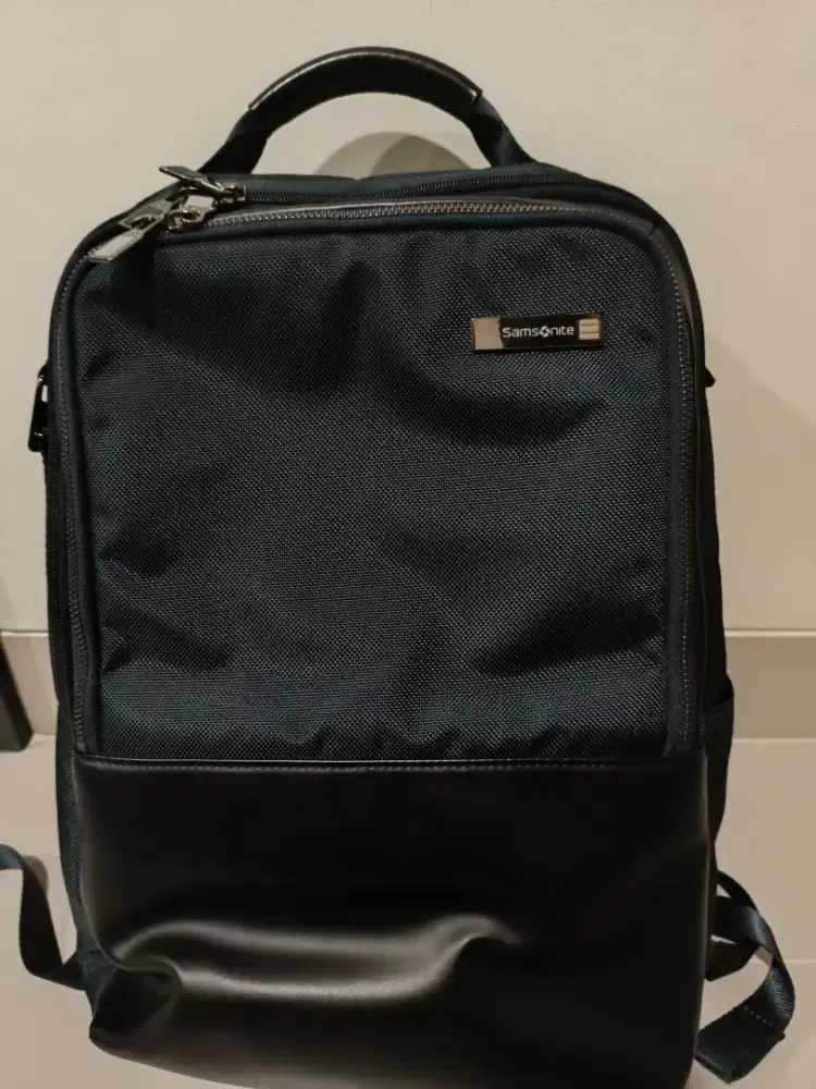 Tas Kerja / Sekolah Samsonite