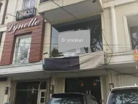 Ruko 4 Lantai di Jl. Raya Biliton Tengah Kota Surabaya
