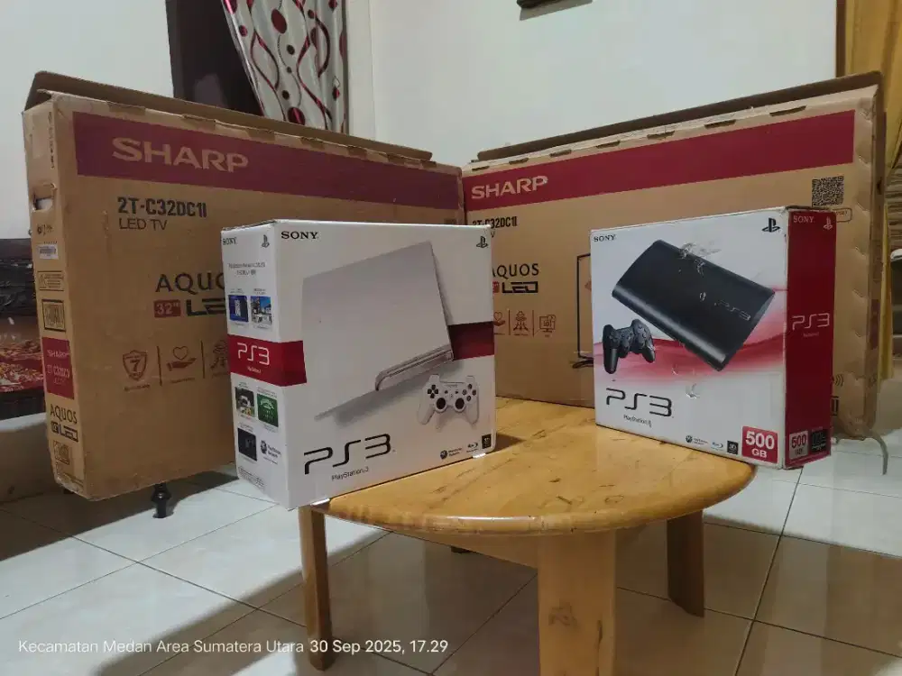 Dijual cepat 2 unit ps3 500gb banyak gamenya beserta TV SHARP 32 inchi