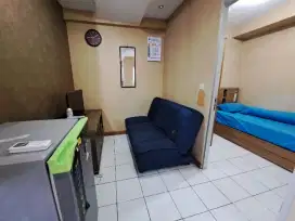Apartemen Menteng Square jakpus disewakan  bulanan 2 kamar lt rendah