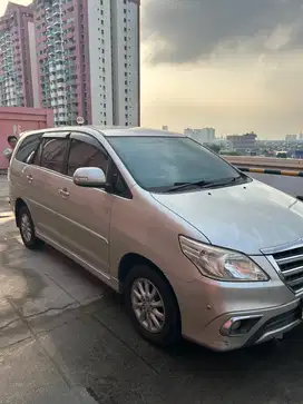 Toyota Kijang Innova 2014 Bensin