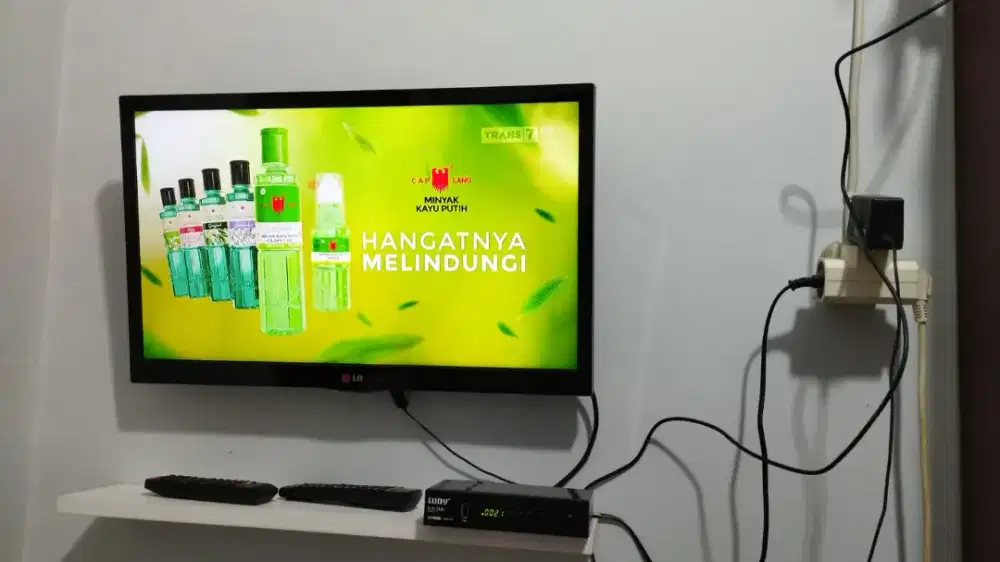 TV LG 24 inchi , STB, Antena