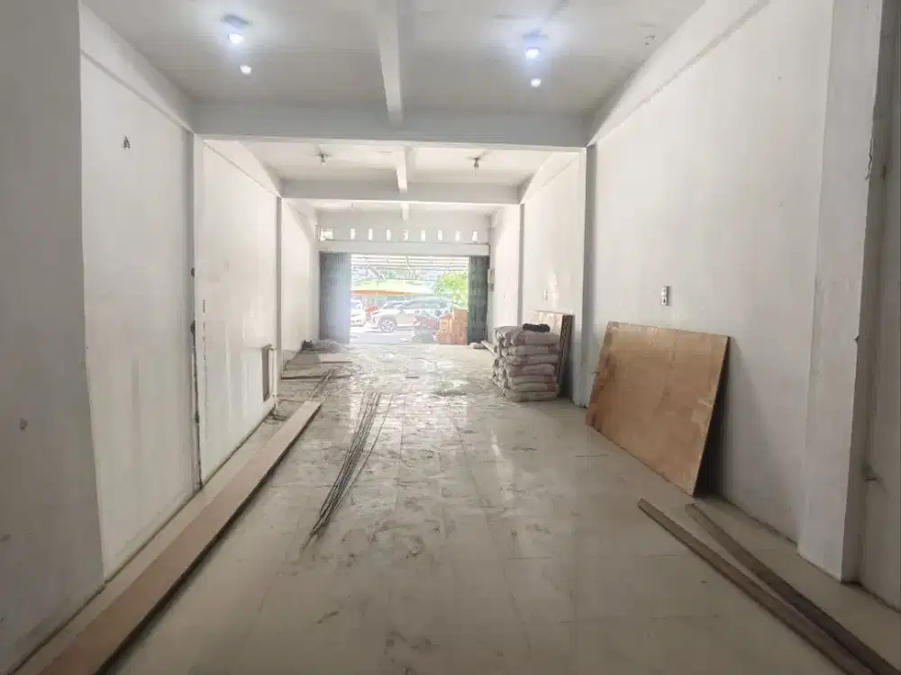 Ruko tepi jalan besar murah, siap pakai  Jl. Arifin Ahmad Pekanbaru