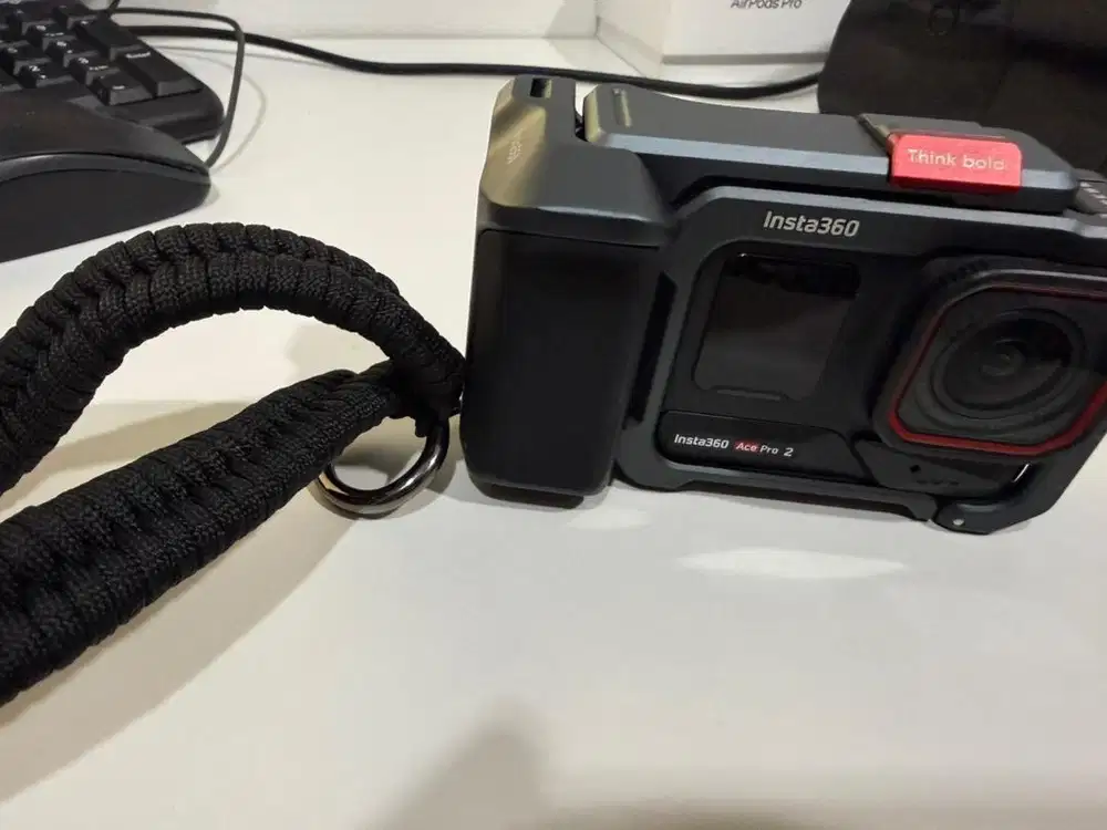 Insta360 Ace Pro 2 Xplorer bundle Kondisi Mulus