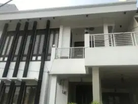 JUAL CEPAT RUMAH KOSAN AKTIF 9 PINTU