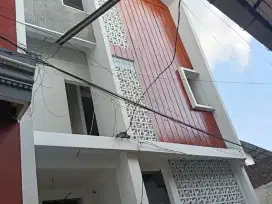 Dijual rumah kos 3 lantai ready stock dekat UIN