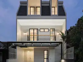 DI JUAL RUMAH KOST DESAIN CANTIK LOKASI IDAMAN MAHASISWA DI SURABAYA