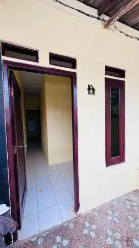 Disewakan kontrakan 4 petak