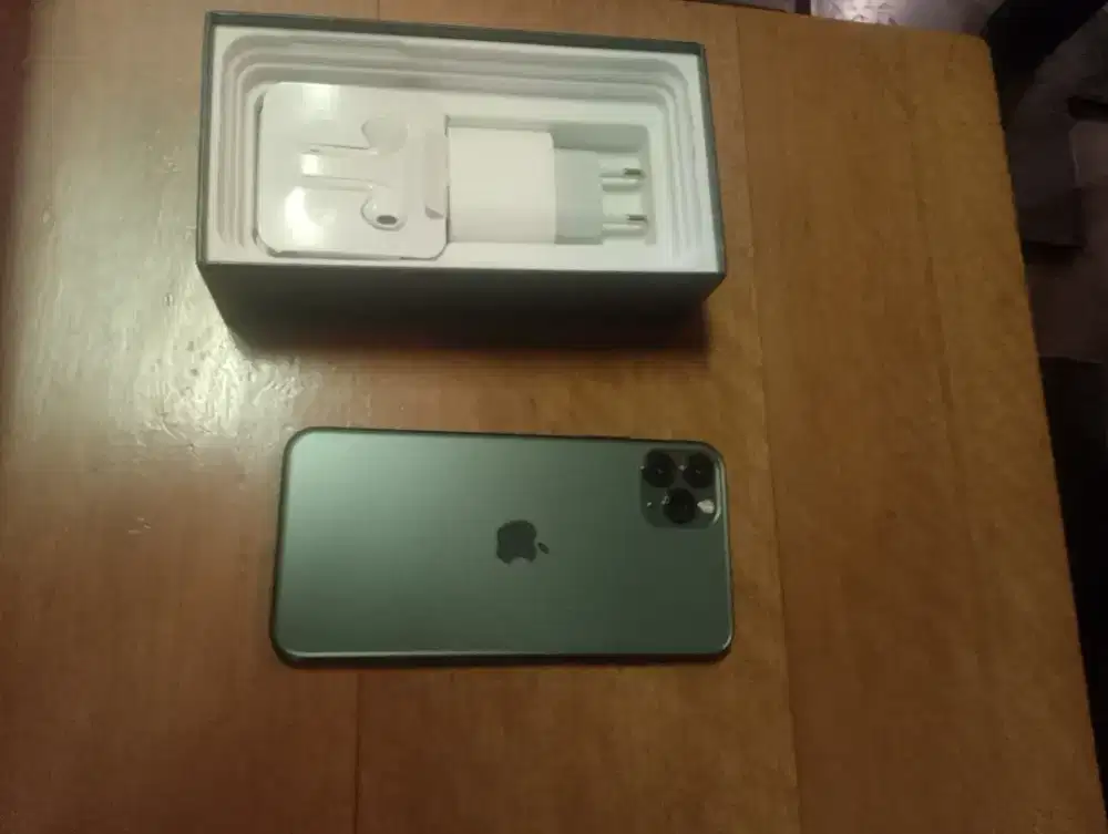 Iphone 11 pro max 256gb solutif. baru