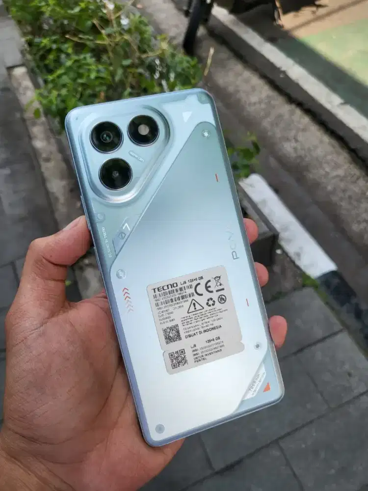 Tecno pova 7 8/128