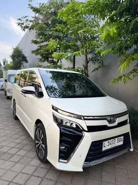 Toyota Voxy 2018 Bensin