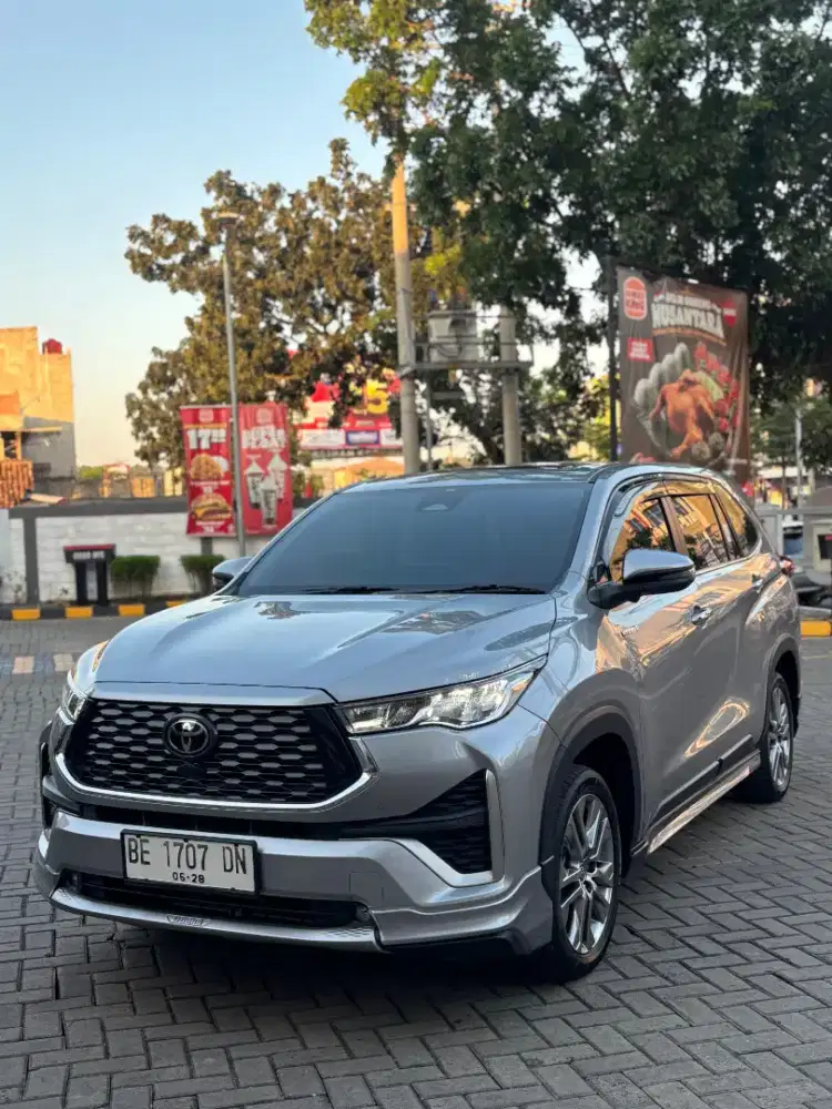 Zenix Q CVT TSS HV Modelista 2023.
