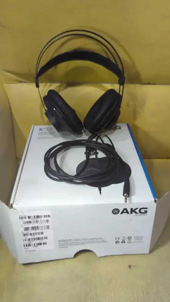 Headphone AKG K52