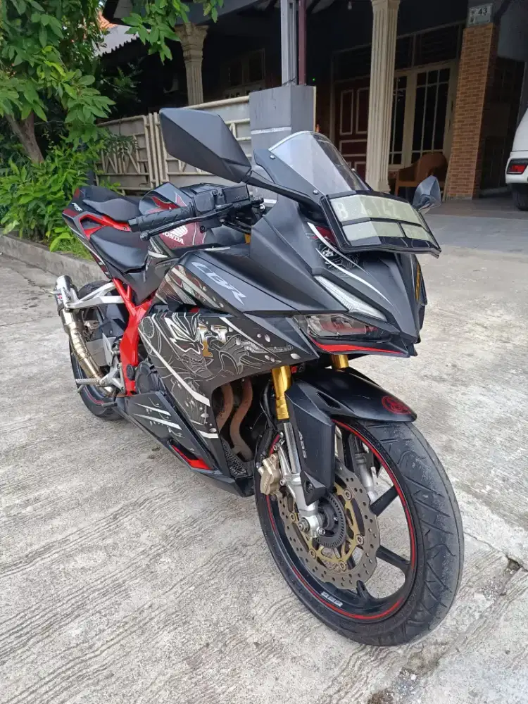 Di jual CBR 250Rr ABS 2019