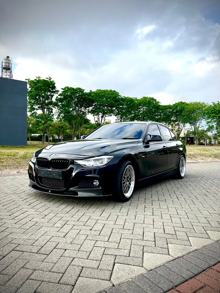 BMW 320i 2020 Bensin
