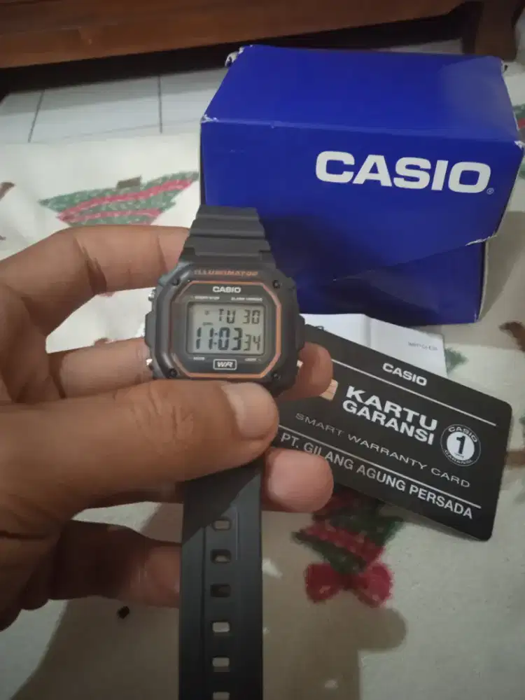 Jam tangan CASIO F108w